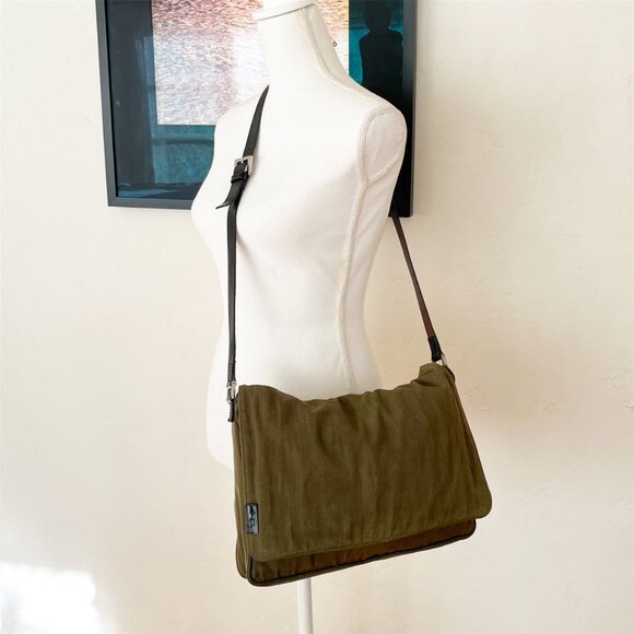 FENDI Vintage Messenger Bag Khaki Canvas Black Leather Adjustable Strap Unisex - Picture 5 of 13